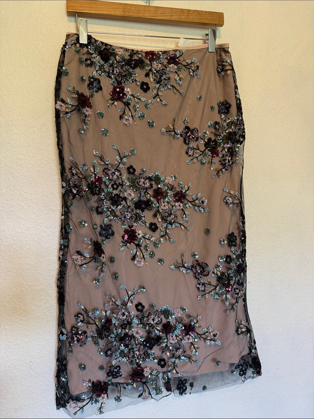 NWT Ultra Pink floral sequin overlay midi skirt M